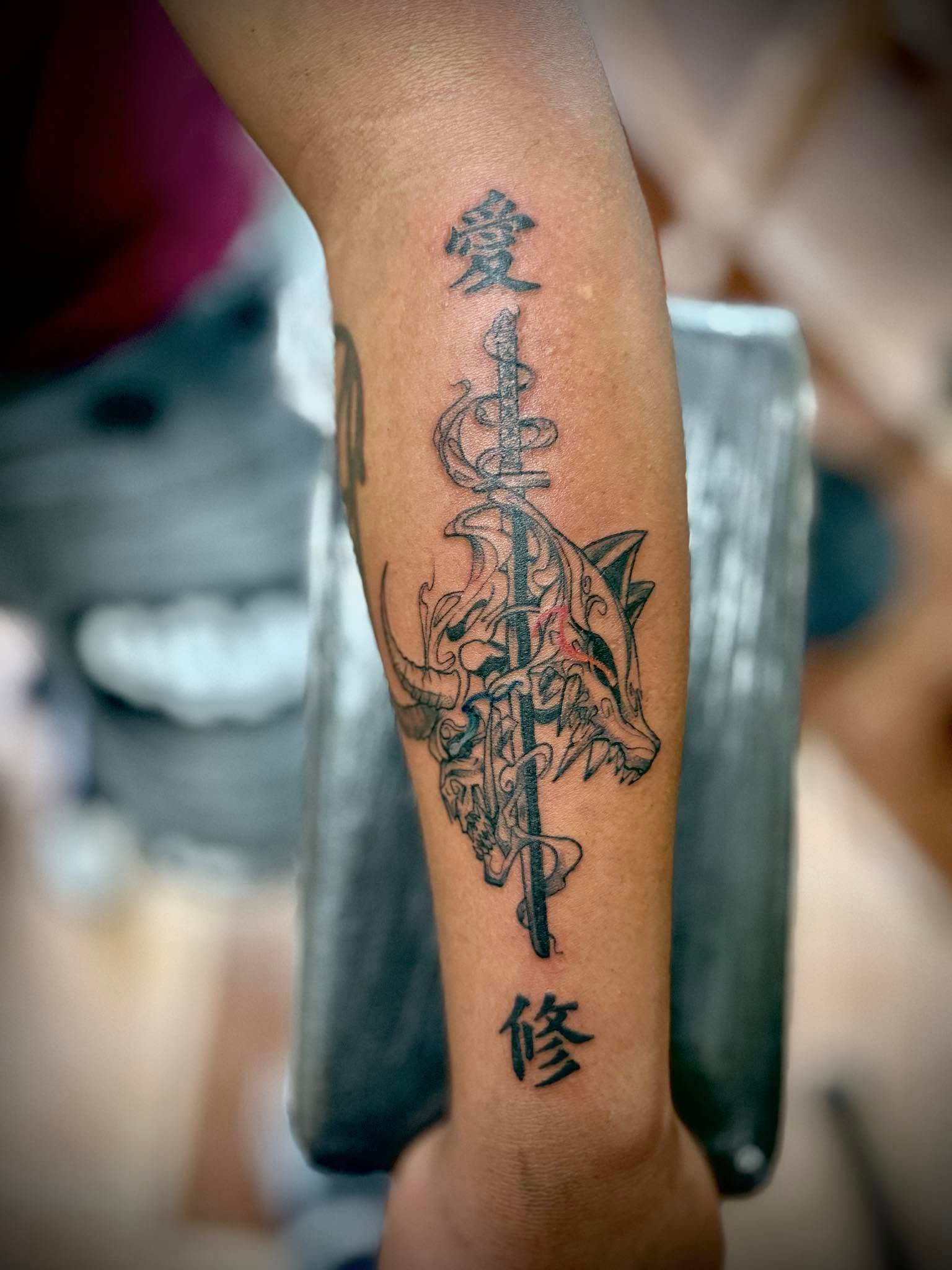 Tatuaje japonés ilustrativo